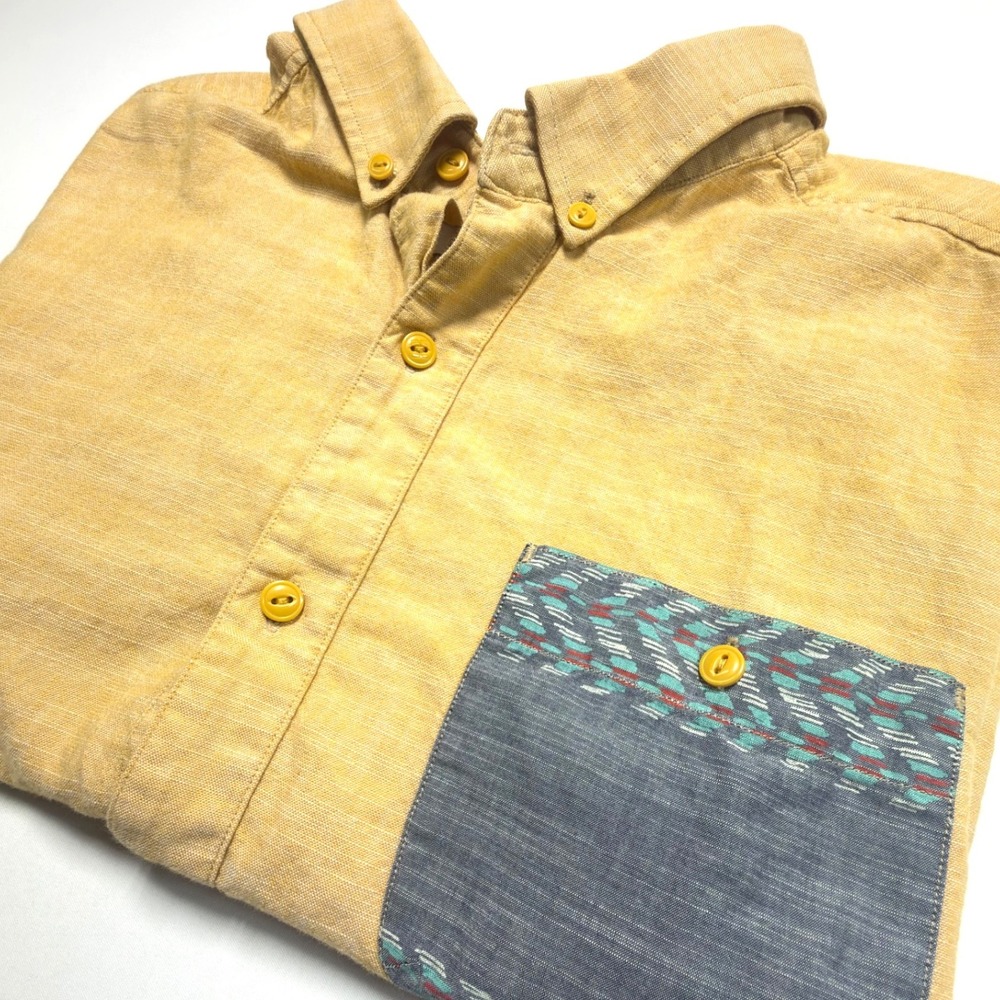 Nixon Men's Short Sleeve Button Up Shirt Medium Yellow Chambray Pocket